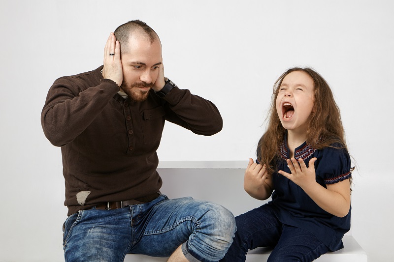 چرا کودکان خشمگین می شوند؟